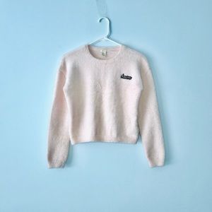 🌸Fuzzy Light Pink Sweater